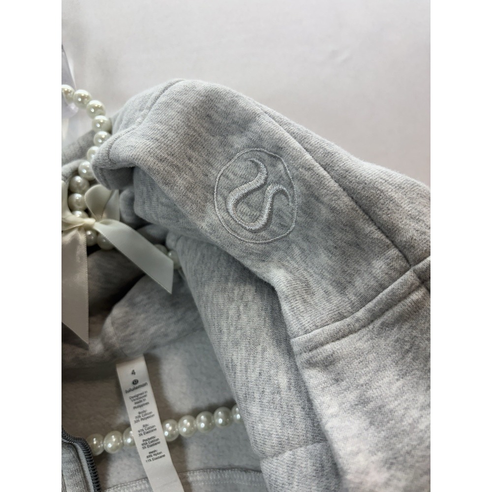 Lululemon Scuba Hoodie Women Size 4 Heather Gray Full Zip Jacket Thumbholes - Picture 6 of 16